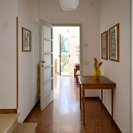דירה 2 - Sunny Corner Flat