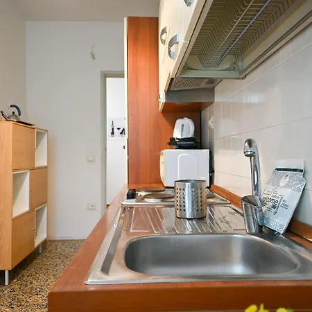 2 - Sunny Corner Flat