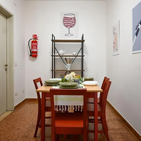 2 - Sunny Corner Flat פיזה