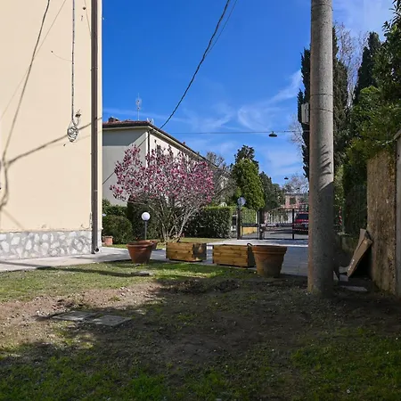 Appartement 2 - Sunny Corner Flat *